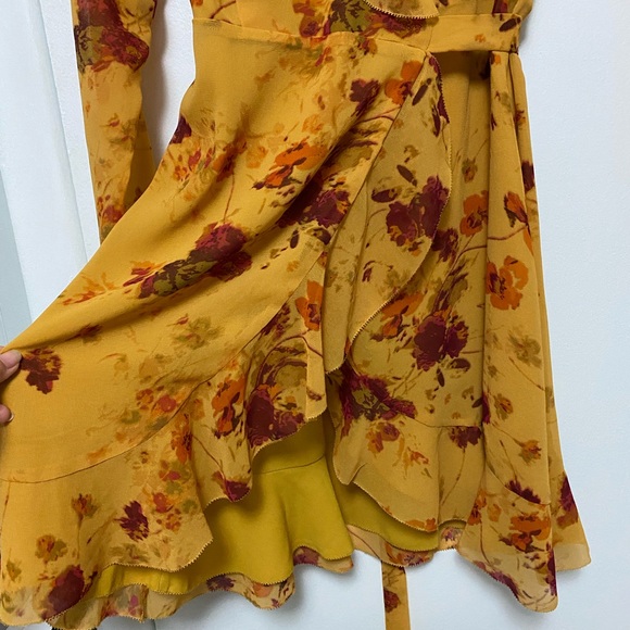 Wilfred Louise Dress - Picture 4 of 6